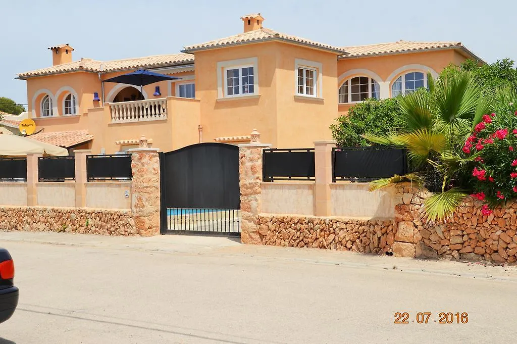 Can Laika Holiday home Cala Pi  Spain